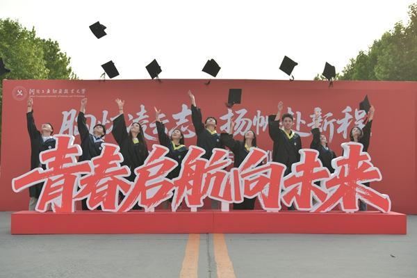 9a9d0f34-b390-4daf-b5e0-81112e7e5fc8.jpg
